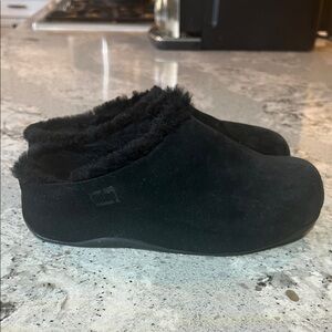 Fitflop Black Suede Slippers Size 6